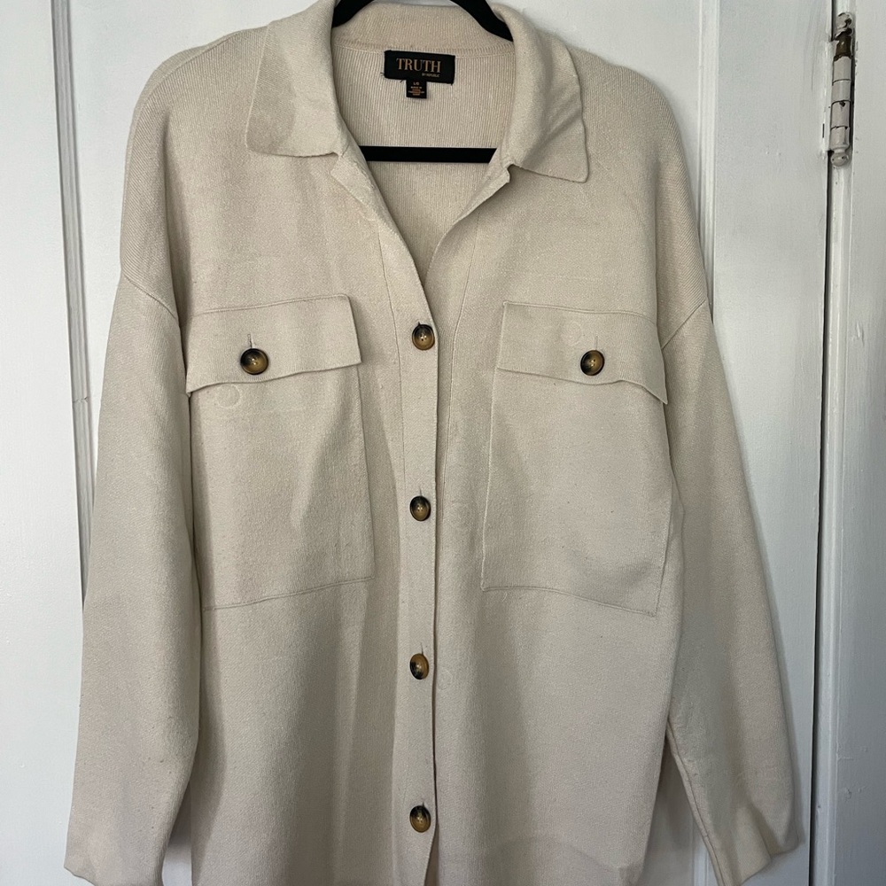 TRUTH Cream Button-Front Shirt Jacket